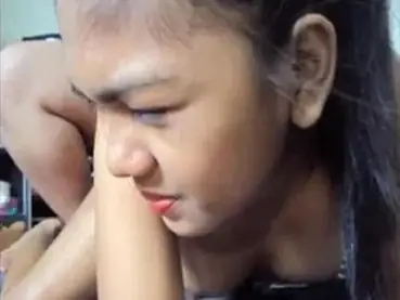 Gadis ABG Imut Pasrah Dibobol Dari Belakang